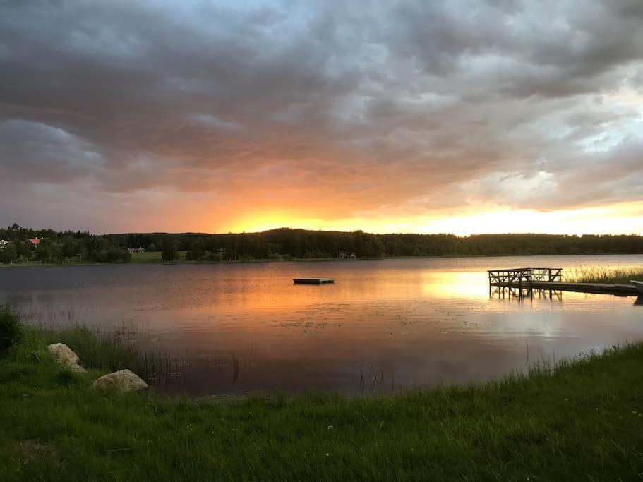 Mysig Med Sjoetomt, Naera Jaervsoebacken Holiday home Jarvso