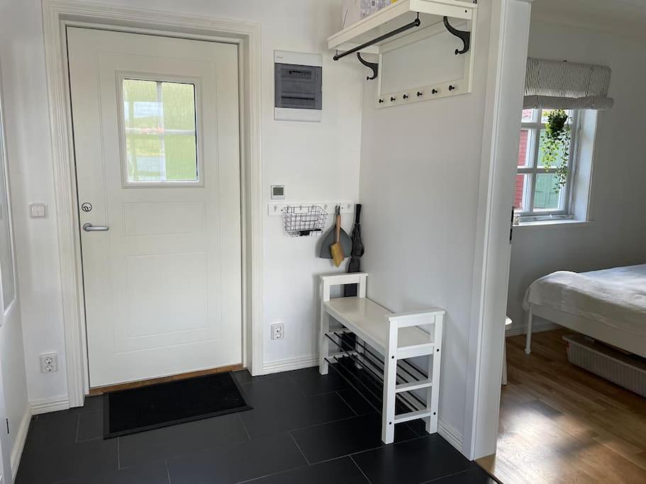 Holiday home Mysig Med Sjoetomt, Naera Jaervsoebacken Jarvso